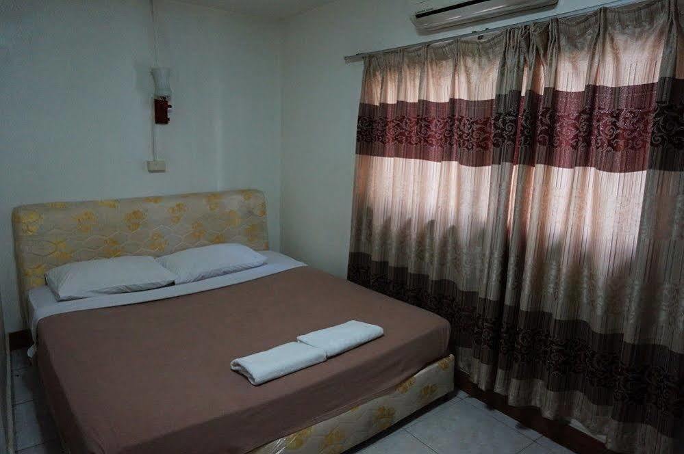 Mixok Inn Ban Nongdouang Exterior photo